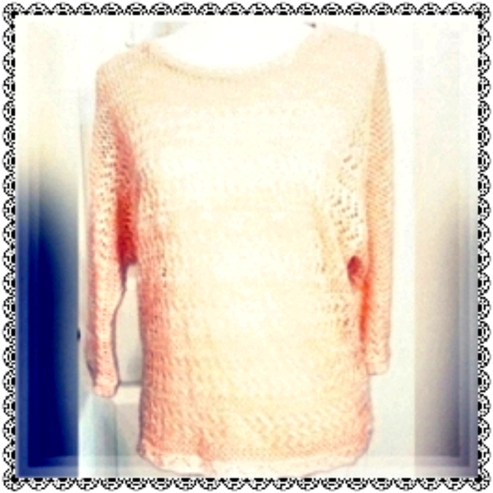 {Lark Lane} creamy peach sweater M